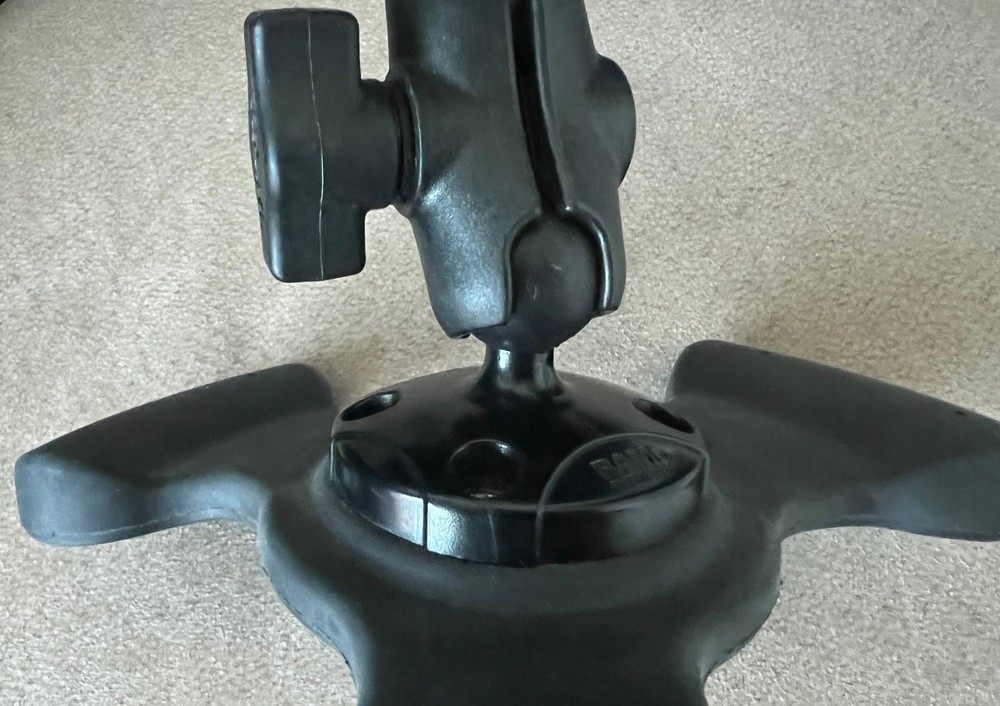 RAM Mount with Post & Bendable Rubber - For Car/Truck Dash Base