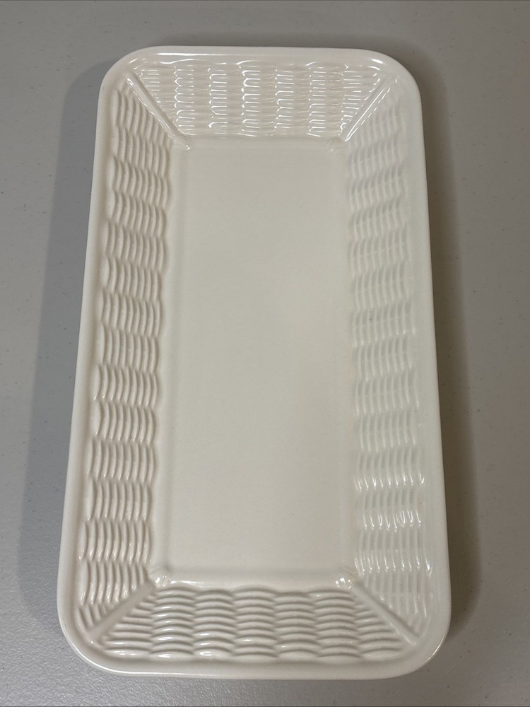 Pfaltzgraff Ivory Basketweave Bread Tray (JP2806)