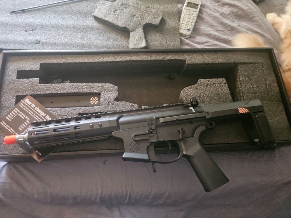 Noveske Space Invader, black, 8.5, slightly used