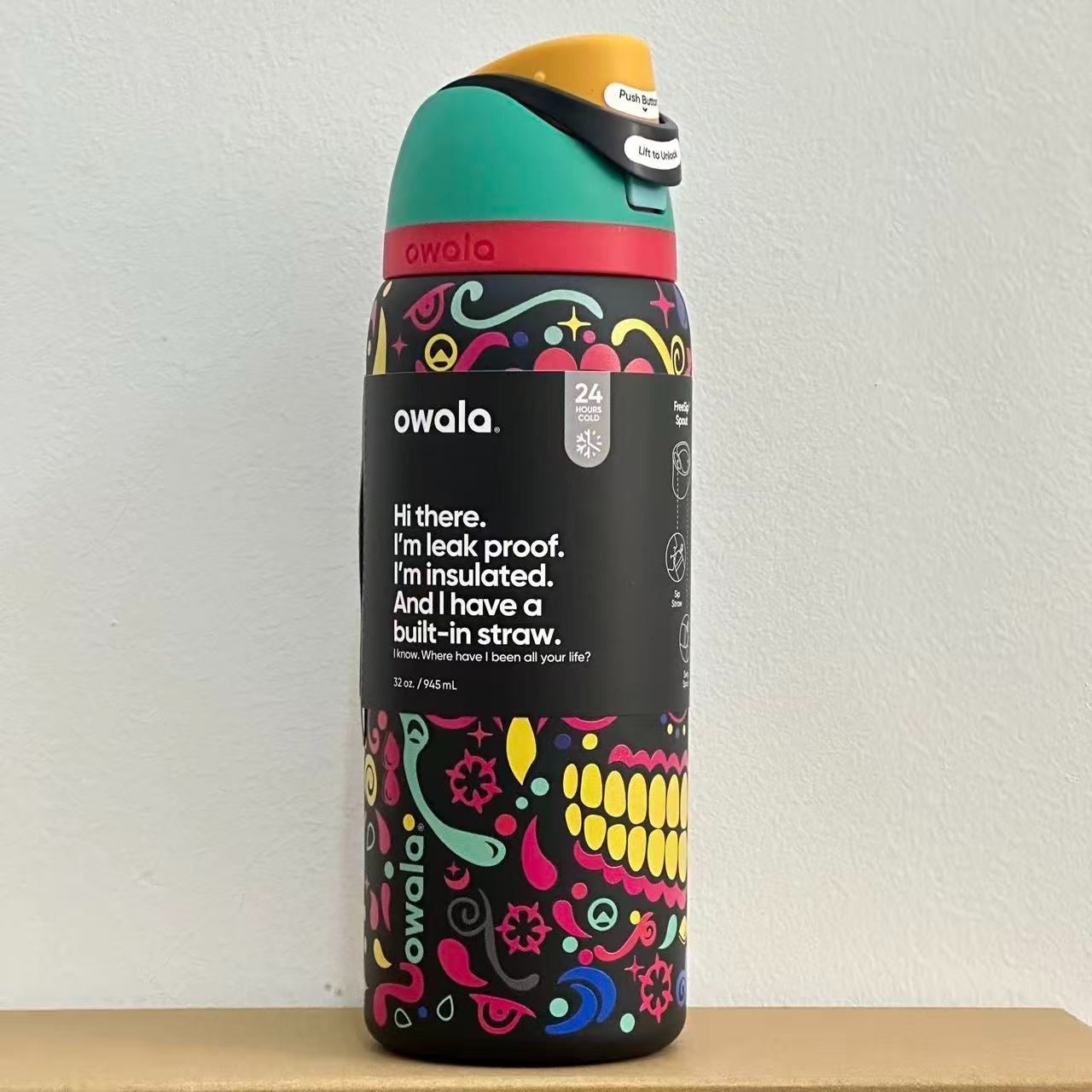 Owala Free Sip 32oz Stainless Steel Water Bottle - Sugar Skull