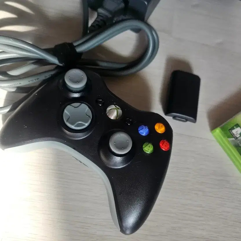 Xbox 360 Jasper Basic Set with Controller, Adapter, and Game CD