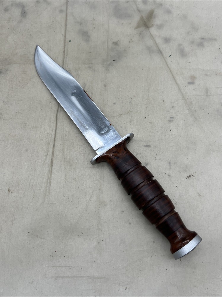 WW2 US Kabar Commando Fighting Knife With Leather Sheath (FF607
