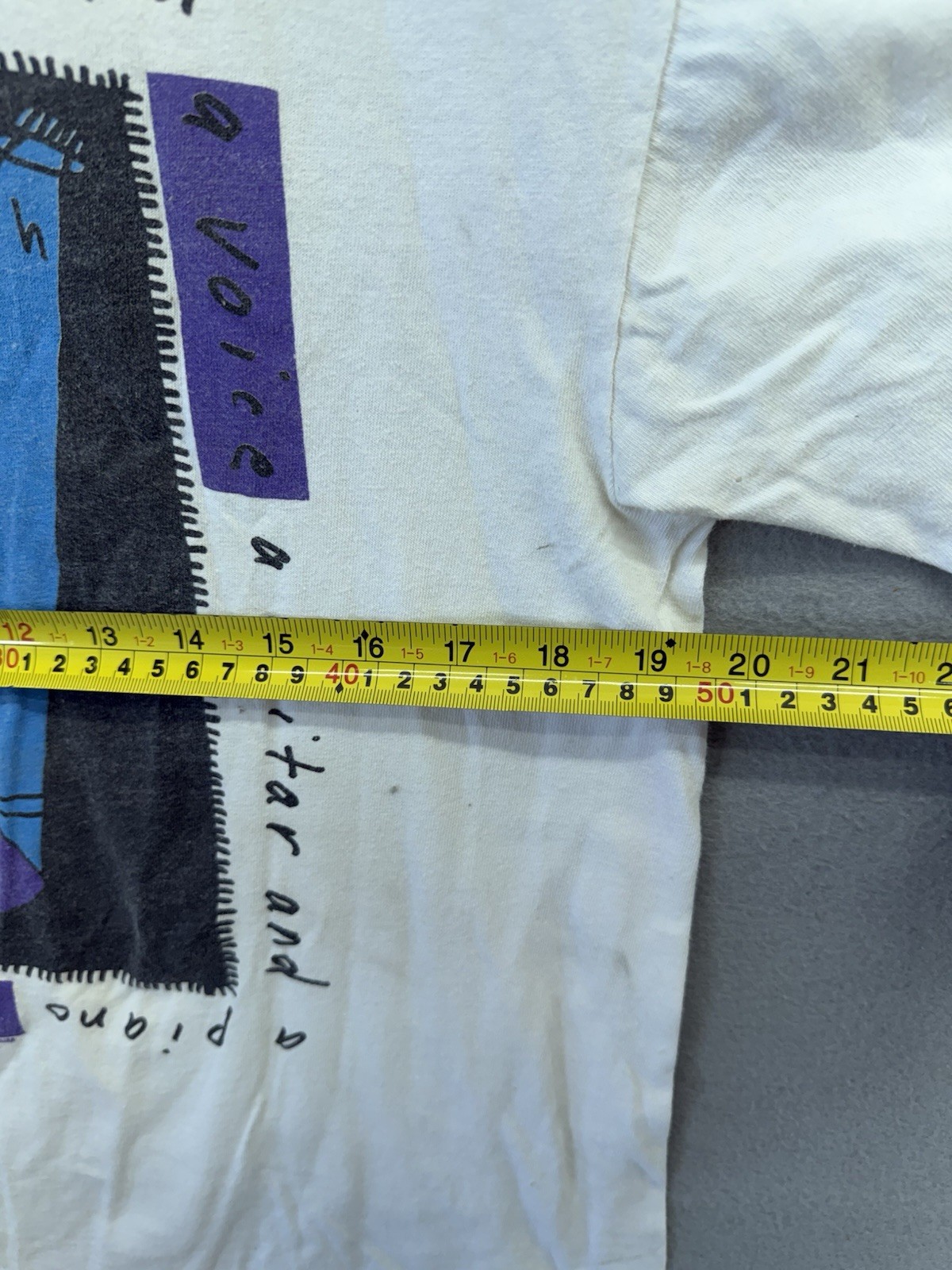 Neil Young T-SHIRT Size Large L SOLO Tour 1989 VERY RARE Brockum