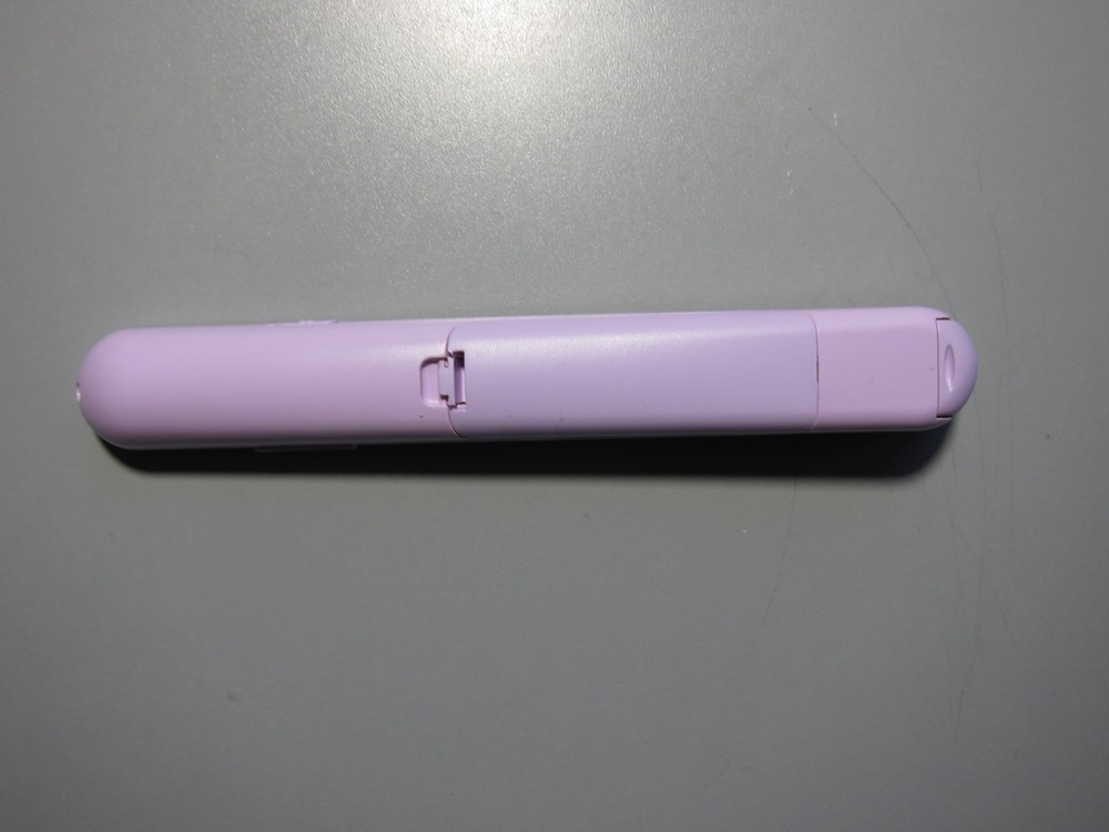 Presentation Clicker Hyperlink Volume Control Wireless Presenter, Pink USB