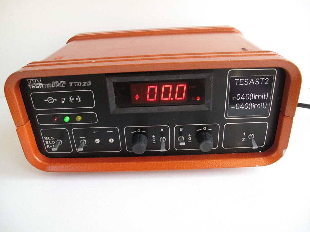 TESATRONIC TTD20, TESATRONIC 544.1018 Length Measuring READOUT CONTROLLER