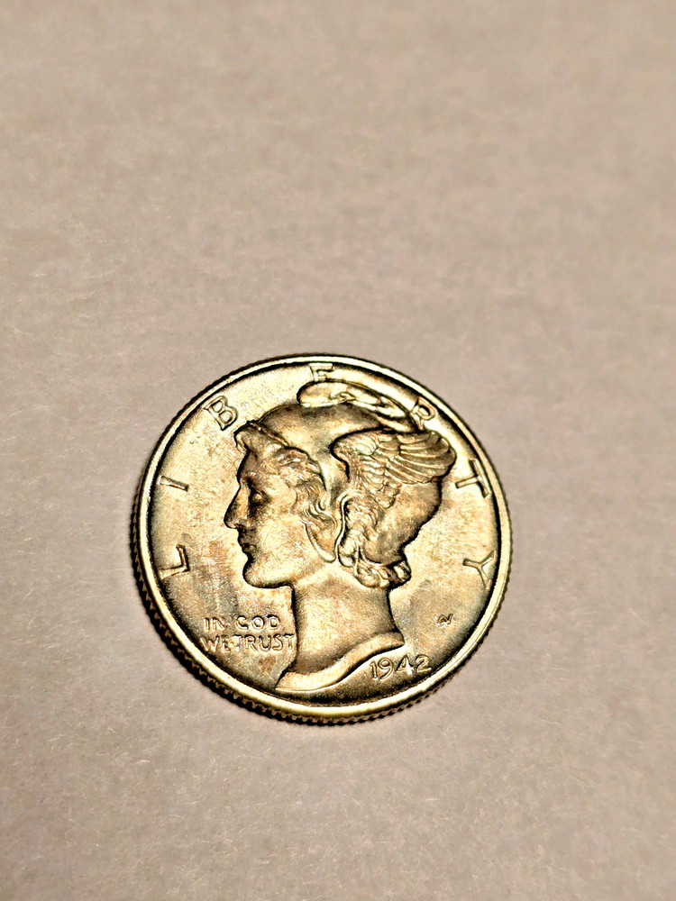 1942 mercury Dime, UNC with some luster
