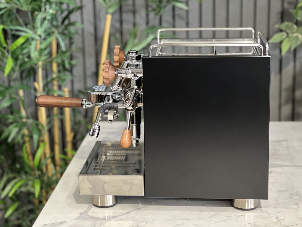 WEGA W MINI 1 GROUP BLACK & TIMBER ESPRESSO COFFEE MACHINE