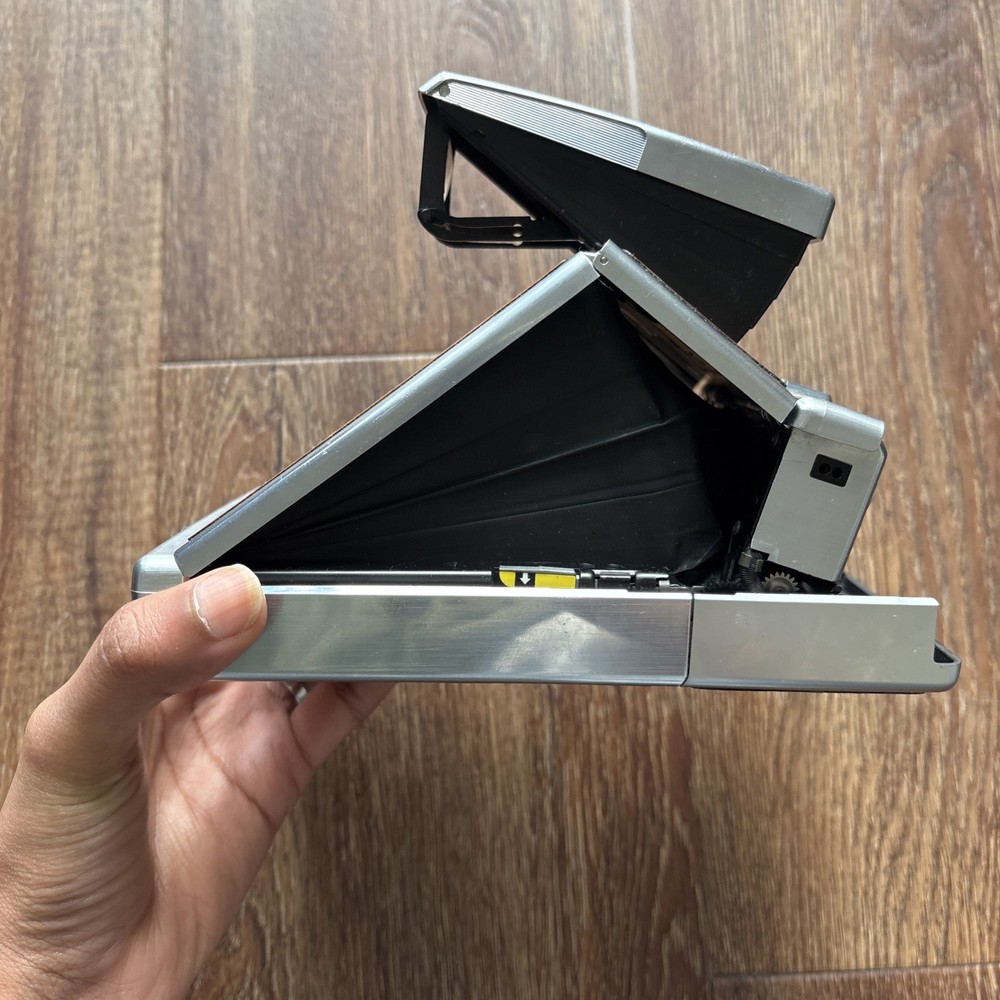 Vintage Polaroid SX-70 Land Camera, Untested