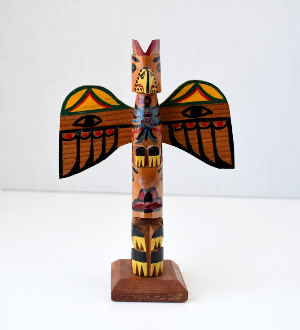 Vintage Alaskan PWC Cedar Totem Pole Thunderbird and Wolf 1930's Perfect 7x5