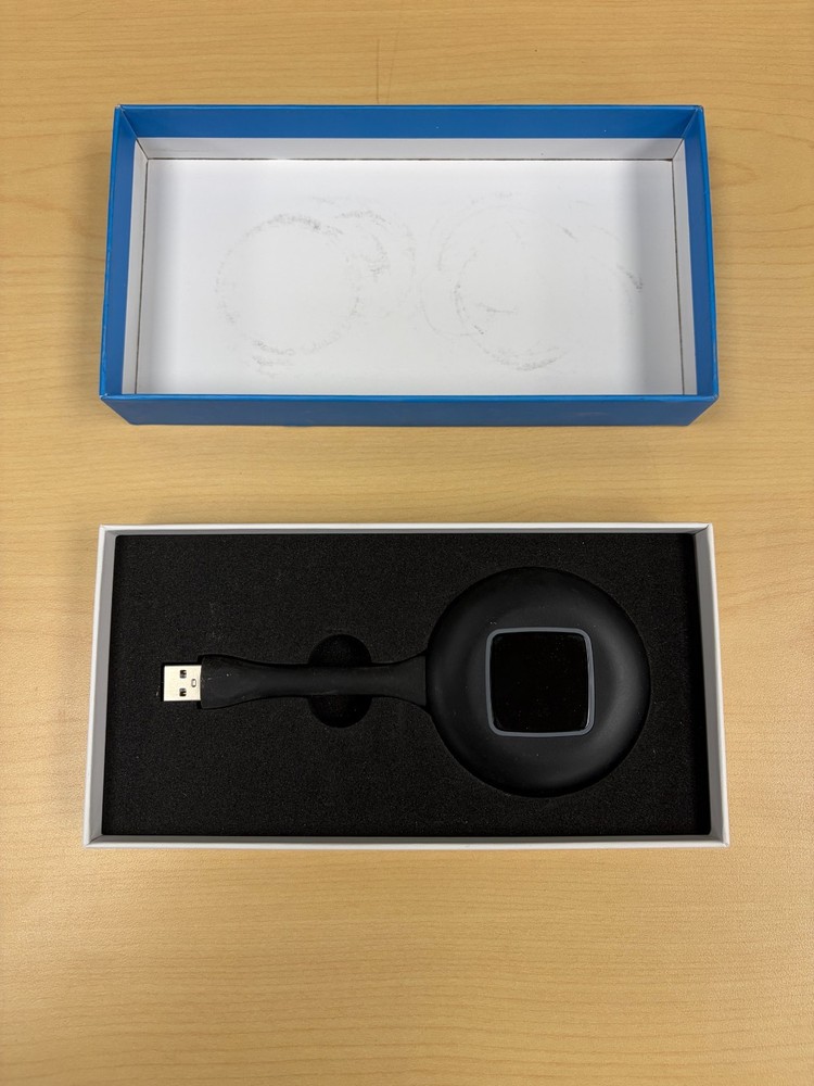 Microsoft Wireless Display Adapter 5G Dual Band Display USB Transmitter Receiver
