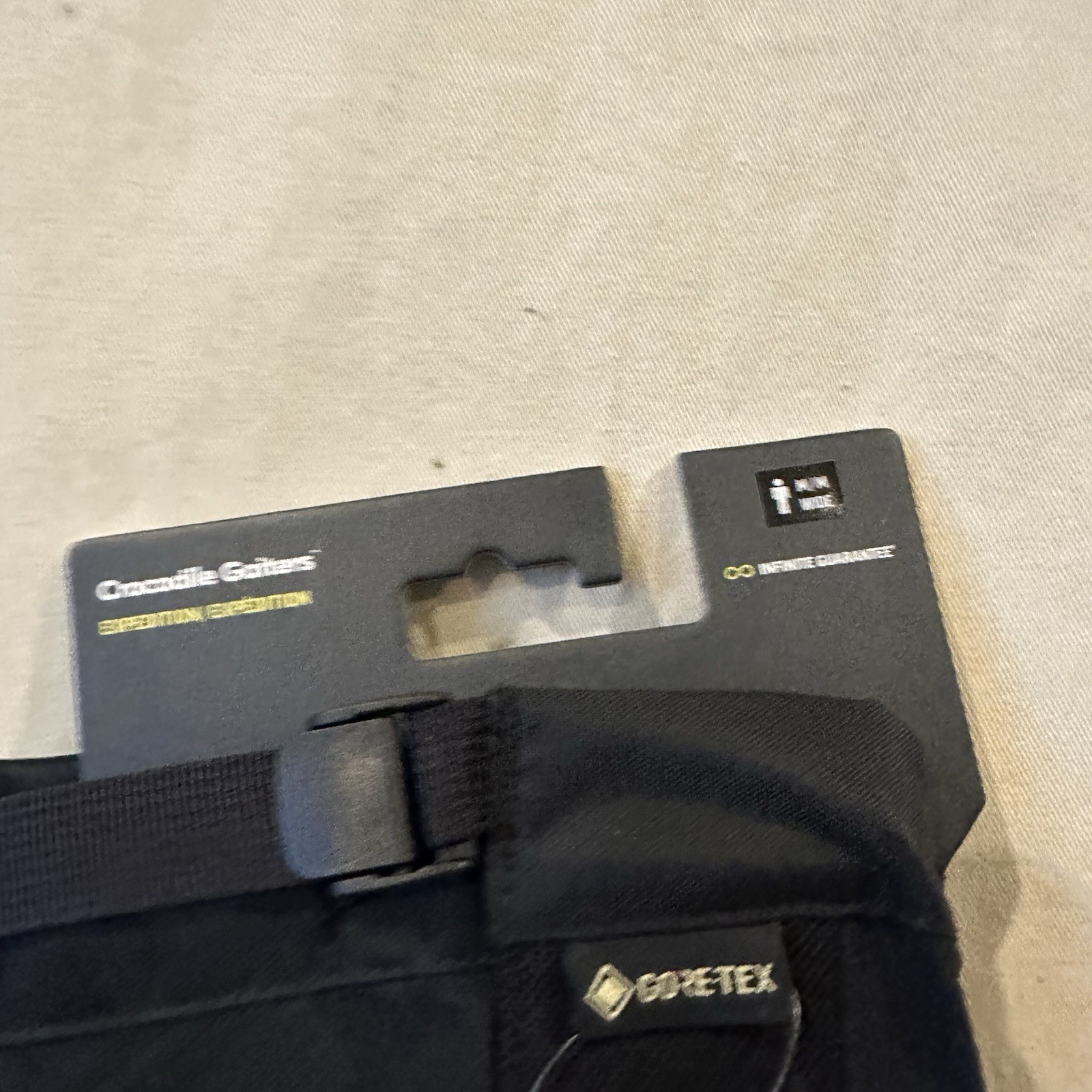 NEW Outdoor Research Expedition Crocodile Gore Tex Gaiters Men Wide M Black