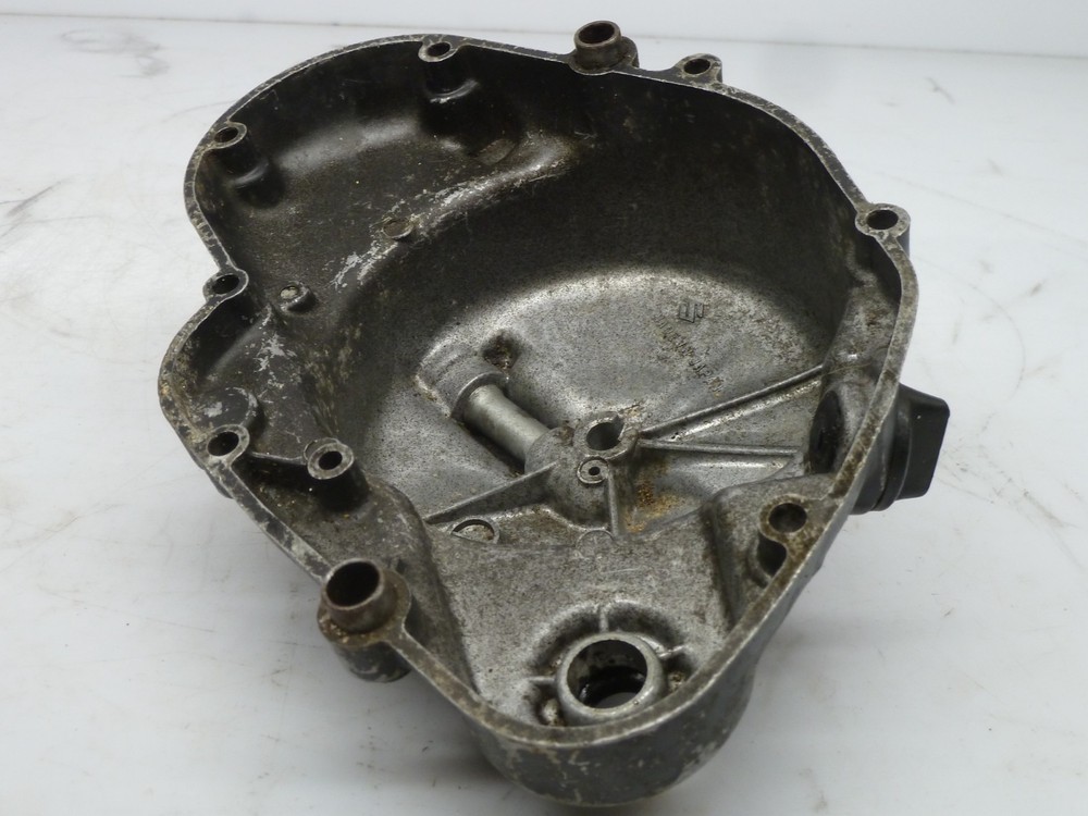 Suzuki TS125A Clutch casing.