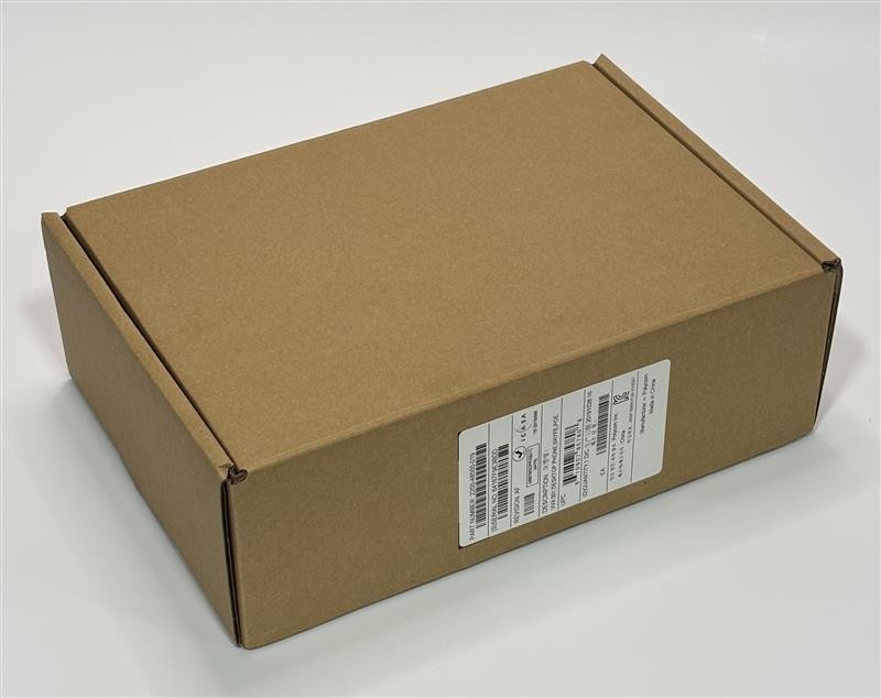 Polycom VVX 501 Desktop Phone (2200-48500-019) - Black