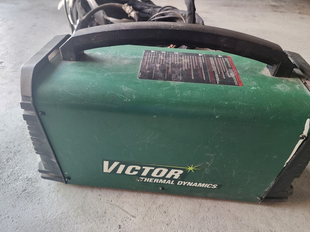 Thermal Dynamic Cutmaster 42 Plasma Cutter
