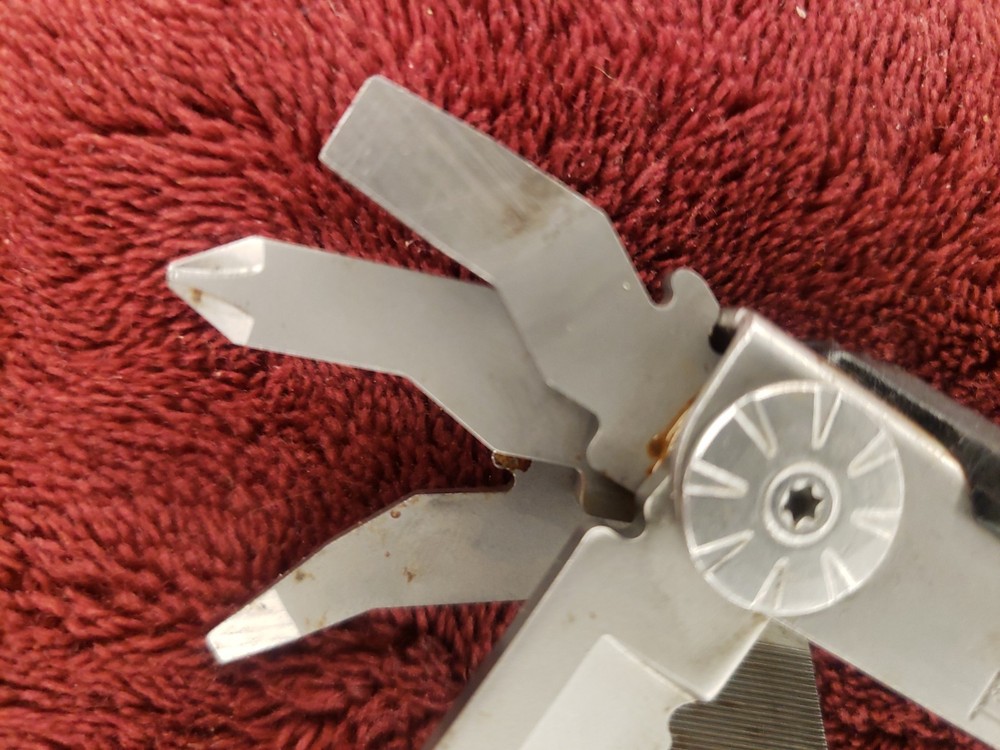 🔪🔪🔪 Gerber Diesel Multi-Tool knife pliers s