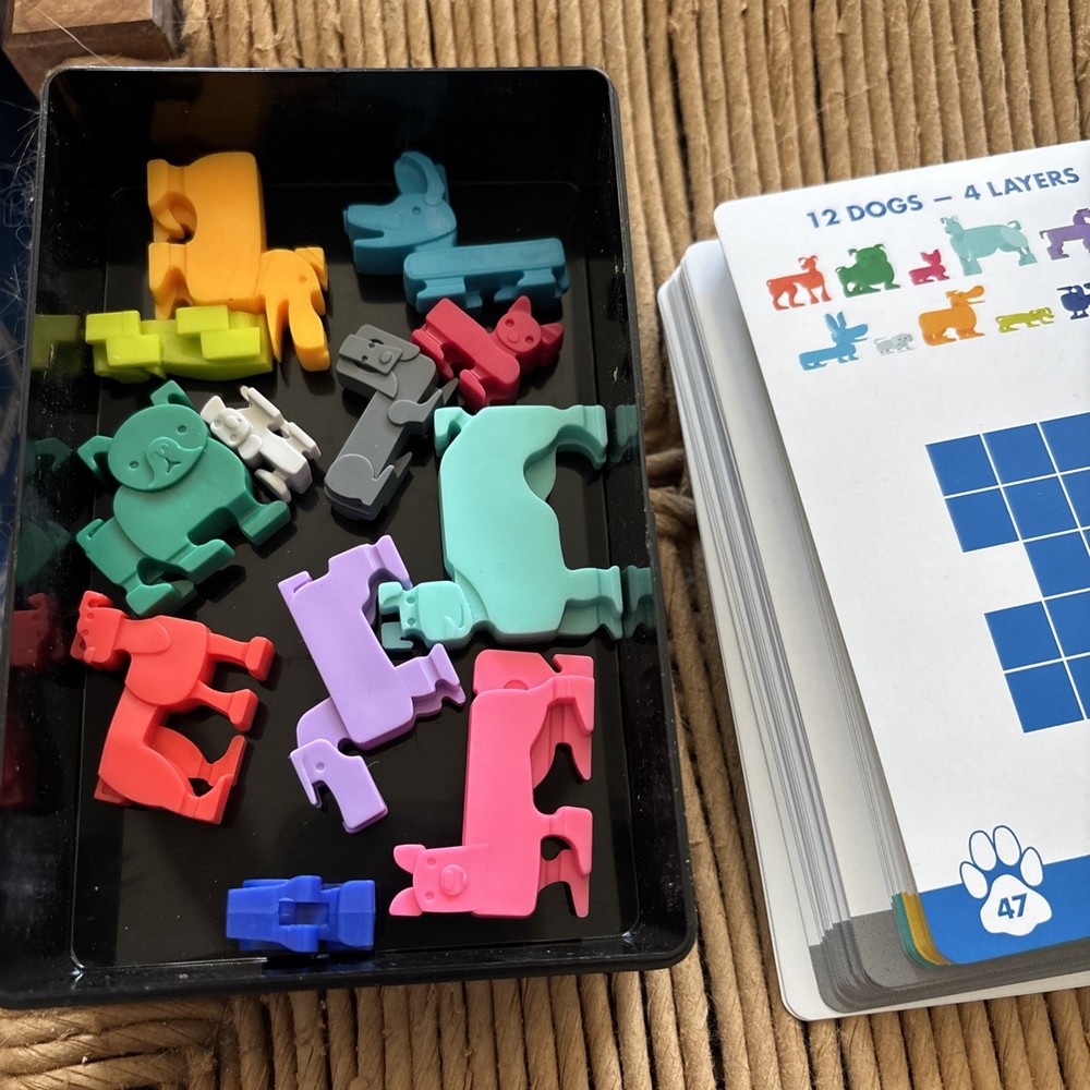 Brainwright DOG PILE Puzzle Game Complete