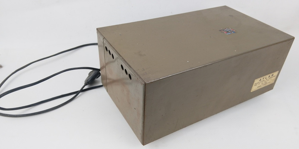 Atlas Voltage Regulator VA 250 Sine Wave