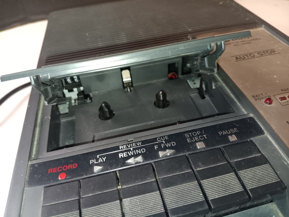Vintage Sharp RD-767AV Cassette Player/Recorder