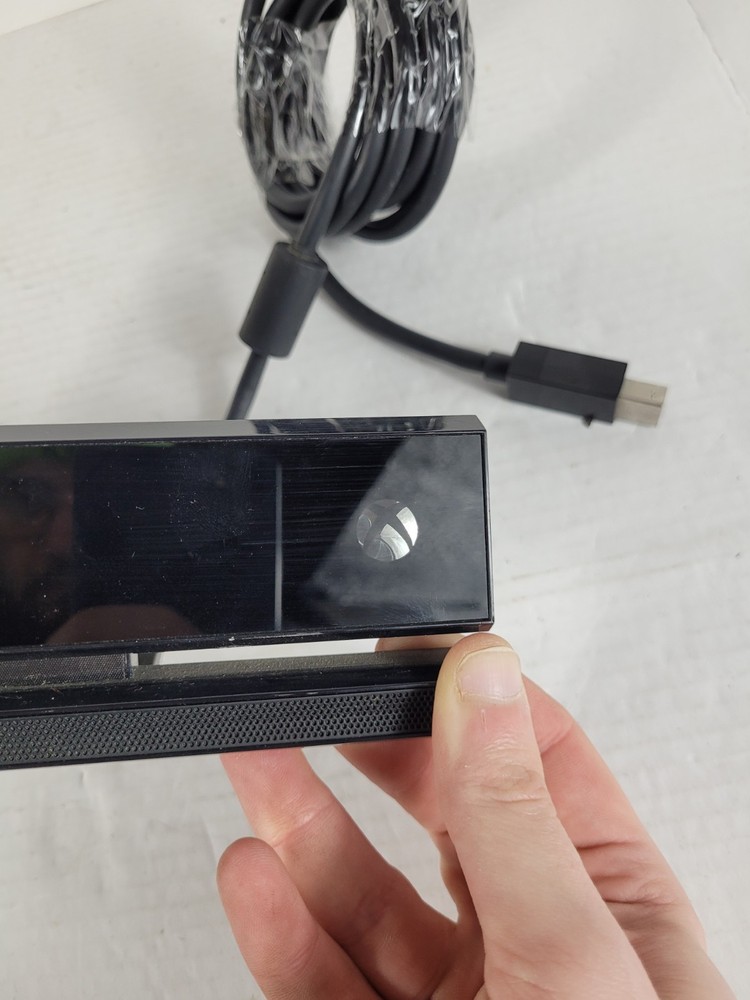 Genuine Black Microsoft Xbox ONE Motion Kinect Sensor Bar Camera Ships Free