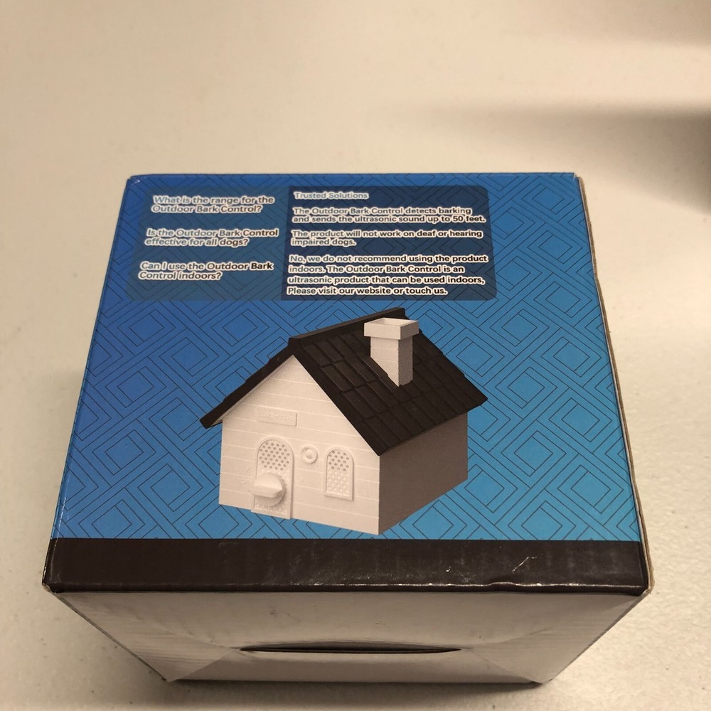 Sonic Bark Control Device with Decorative Touch! Small House Open Box