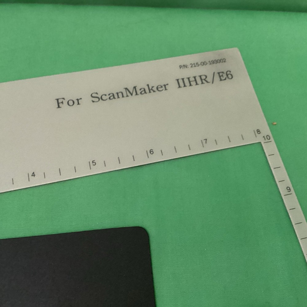 MICROTEK ScanMaker Transparent Film/Slide Adapter , Guides, for HHR/E6