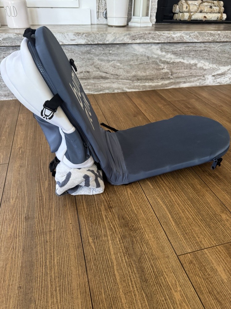 New Bumruk Beach Backpack Chair Comfortable Convenient and Adjustable back