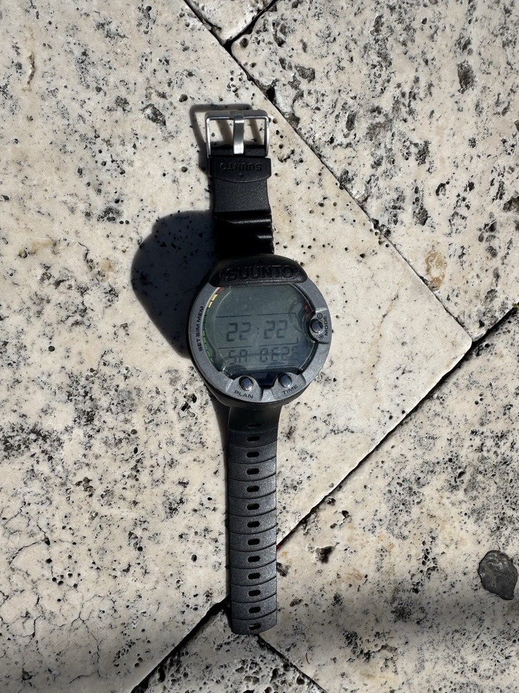 Suunto Vyper Wrist Scuba Dive Computer Watch