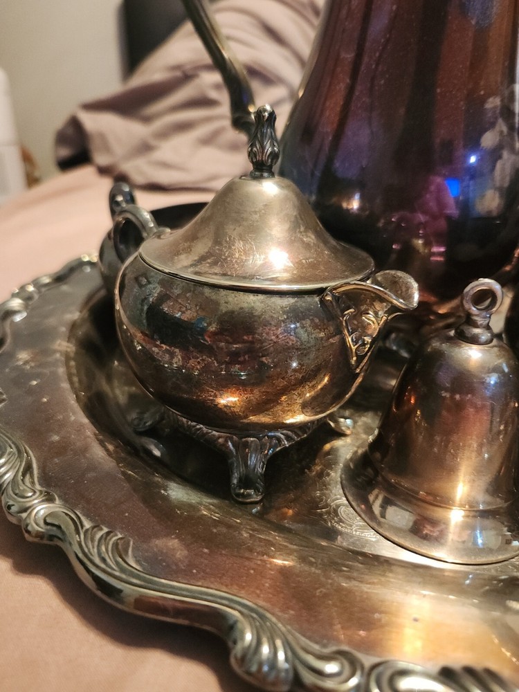 Vintage Set of Eight Georgian Style Oneida Tea Set Silver Plate With Timer