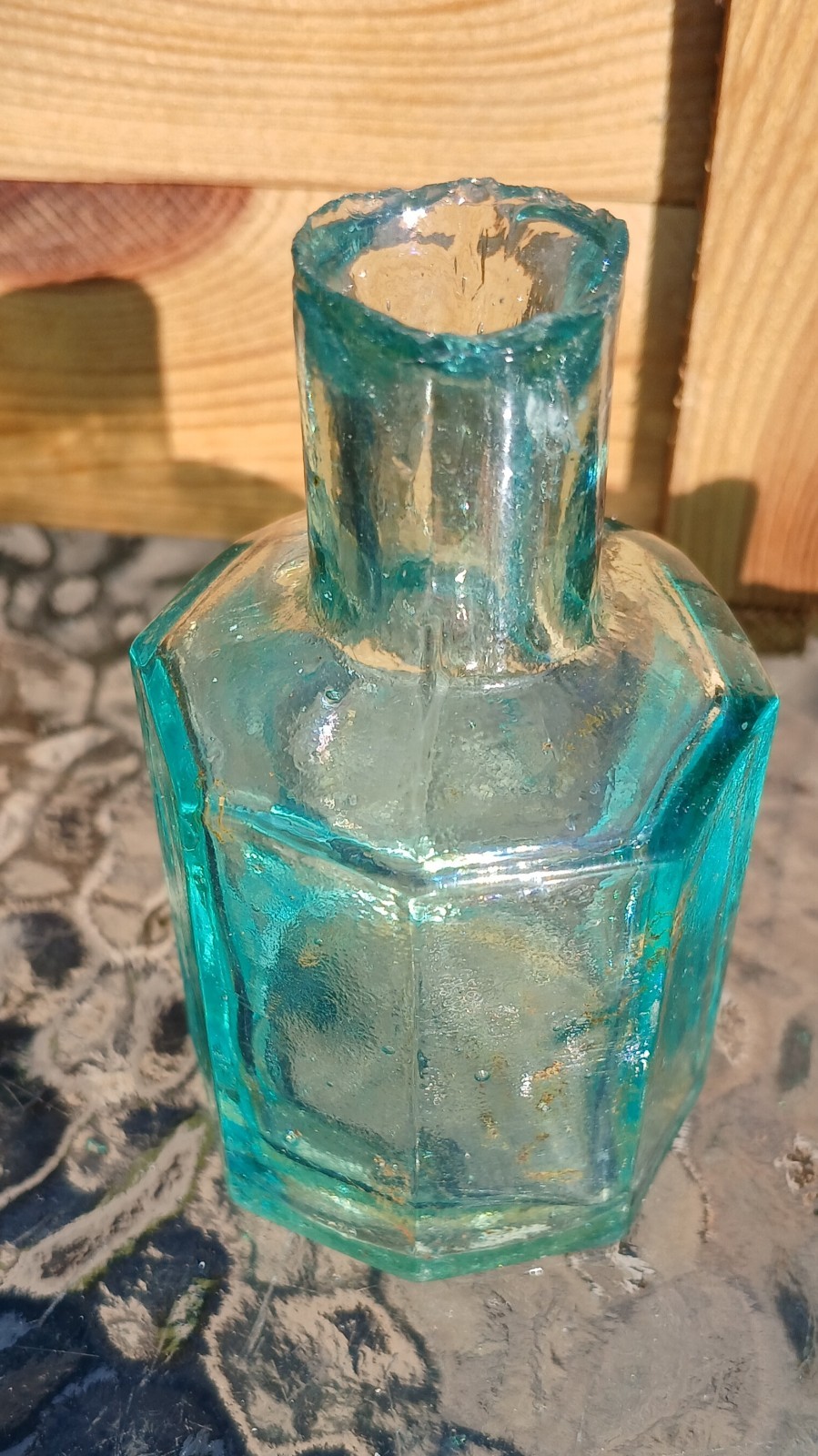 Green 19th C. Inkwell Lot of 3, Bubbles Ruff Tops