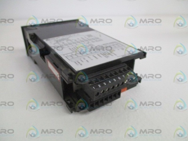 RED LION CONTROLS IMD20102 DIGITAL PANEL METER UNMP