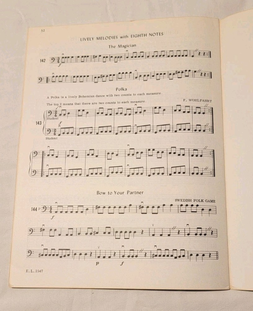 BELWIN COARSE FOR STRINGS STRING BUILDER BOOK 1 BASS Learn Music Techniques