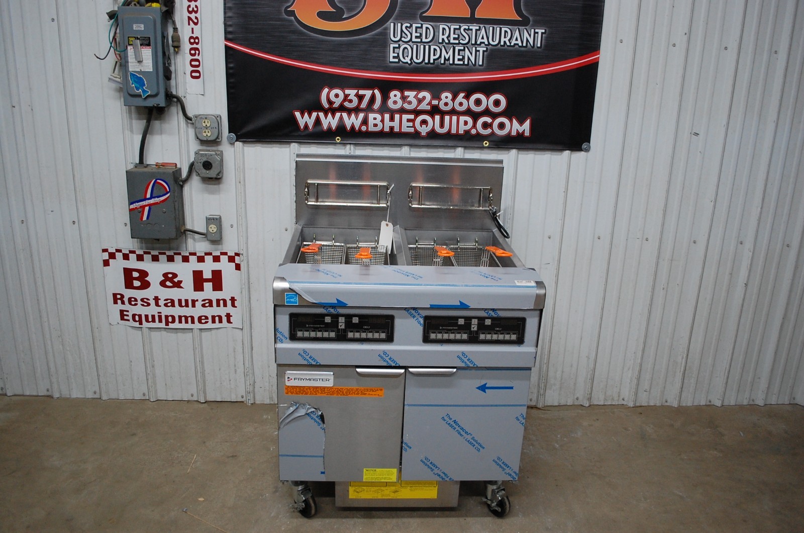 Frymaster FPPH255CSE Natural Gas 50 LB 2 Vat Double Fryer w/ Filter 2022 Model