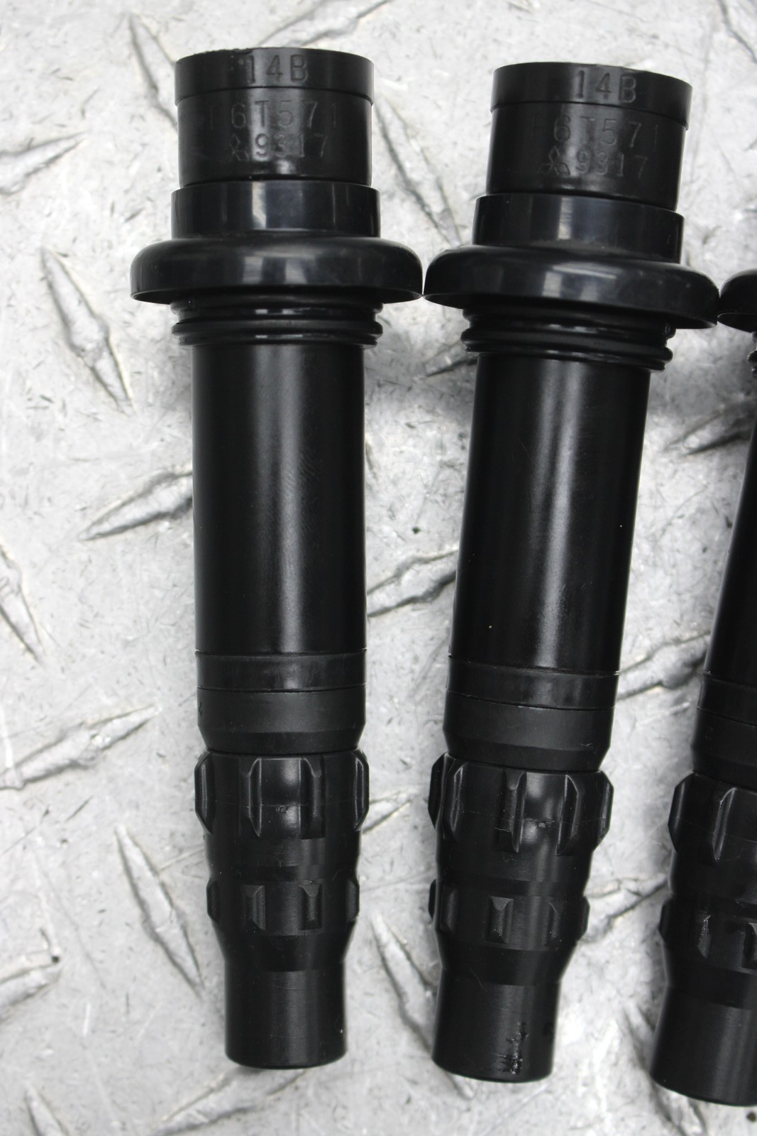 2009 Yamaha YZF R1 IGNITION COIL SET W/ HARNESS