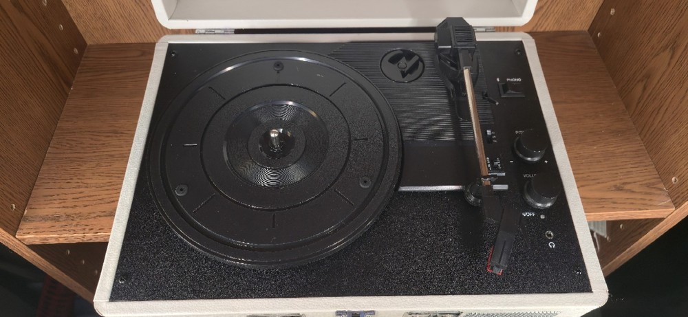 Crosly Briefcase Record Player With Bluetooth
