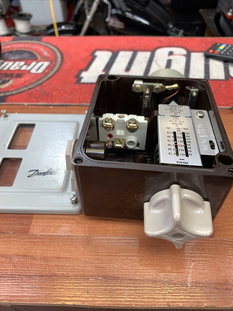 Danfoss Differential Pressure Switch RT 112 Rt112 17-5191