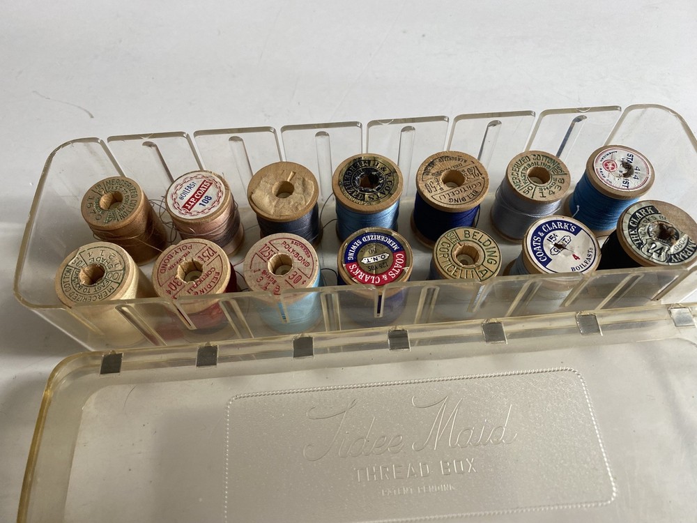 VTG TIDEE MAID THREAD BOX FULL WOOD SPOOLS