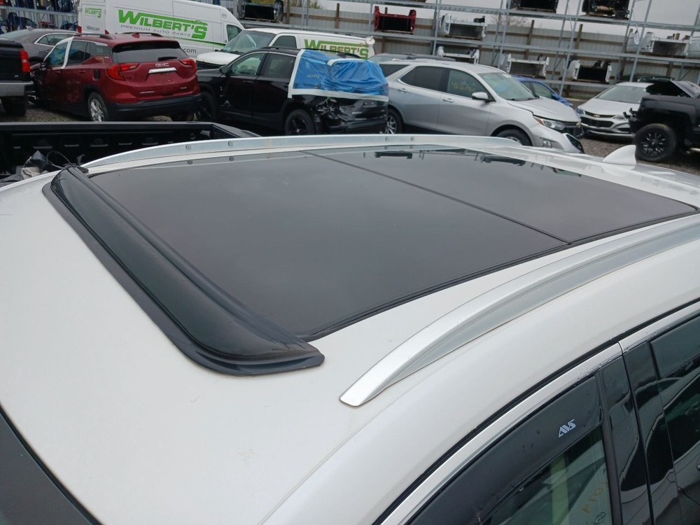 Camera/Projector Camera Front View Windshield Mounted Fits 18-20 CT6 11571610