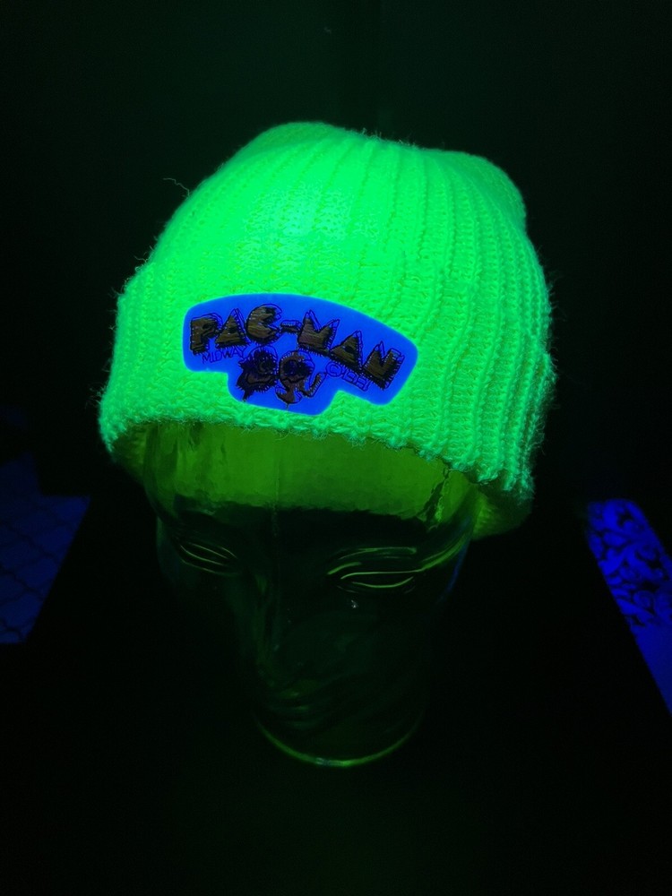 PAC-MAN Beanie Hat Patch Neon Green Midway 1981 Glow In UV Light