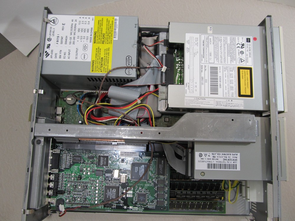 Vintage IBM ValuePoint 433DX/Sp Computer ****Pls Read