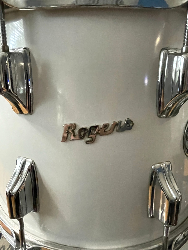 Rogers 70's Script Badge 4pc Drum Set Very Nice White