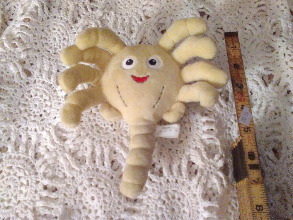 2013 Alien Facehugger Plush Yellow