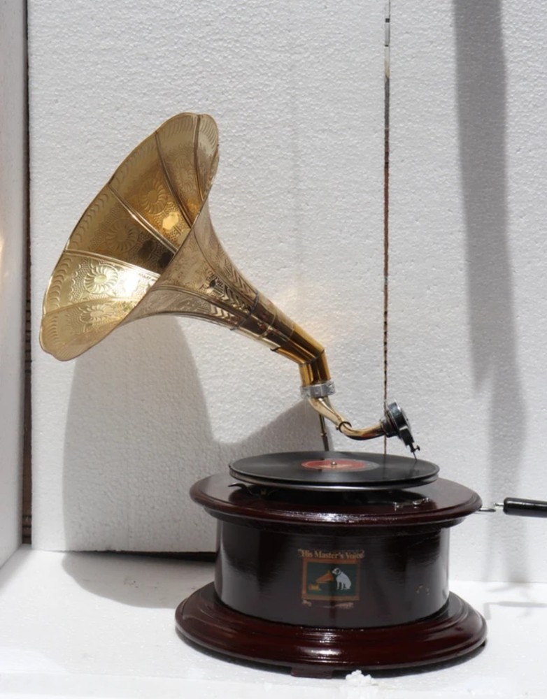 Antique Gramophone Fully Functional Working Phonograph win-up record player