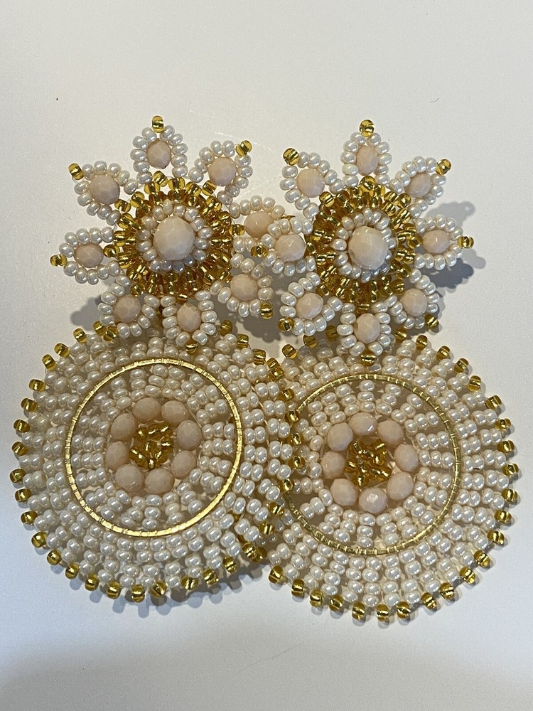 BEIGE STUD DROP EARRINGS/Handmade/colombia