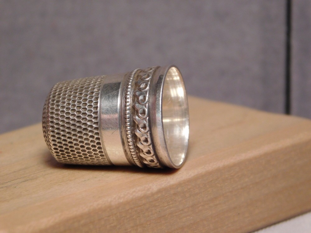 SimonsThimble in sterling silver