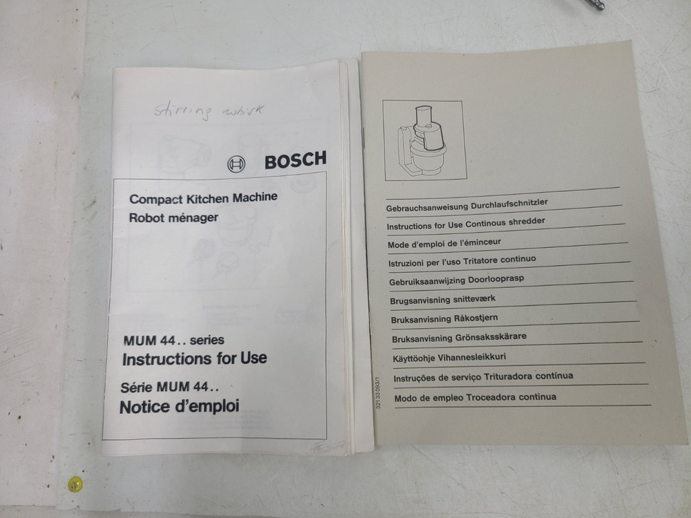 Bosch Compact Stand Mixer MUM 44 Bundle (TESTED)