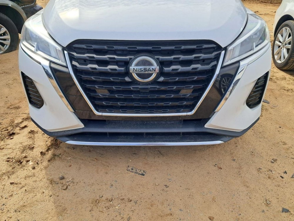 Console Front Floor Fits 18-21 KICKS 4882242