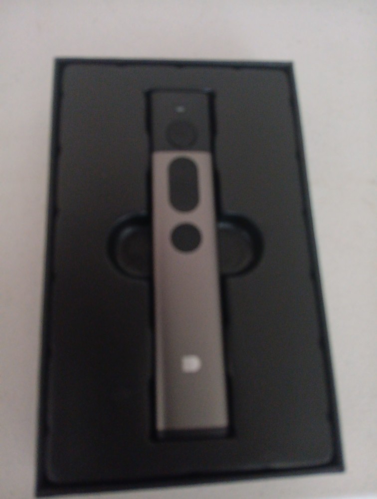 Doosl DSIT032 2.4GHz Wireless Presenter PowerPoint Open Box
