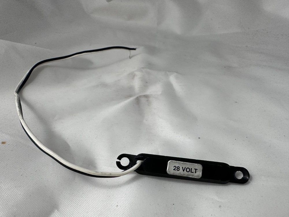 Light tray 28 volts for indicator instruments Sigma Tek guaranteed 30 days