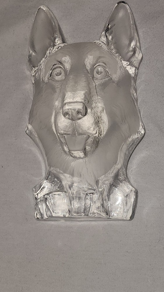 German Shepard 7' Glass Decor