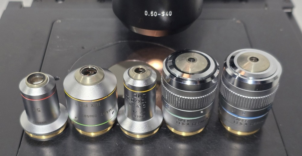 Leica DMIRB Phase and Modulation Contrast Fluorescence Inverted Microscope